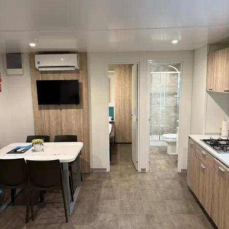 Mobile House Maslina Apartmán *