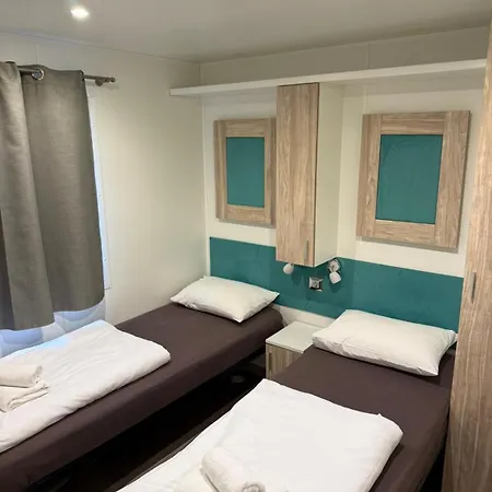 公寓 Mobile House Maslina *