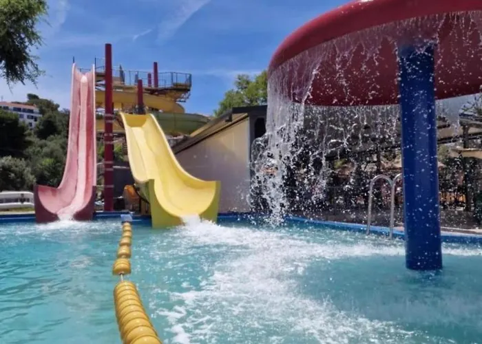 Mobile House Maslina 公寓 穆泰尔岛